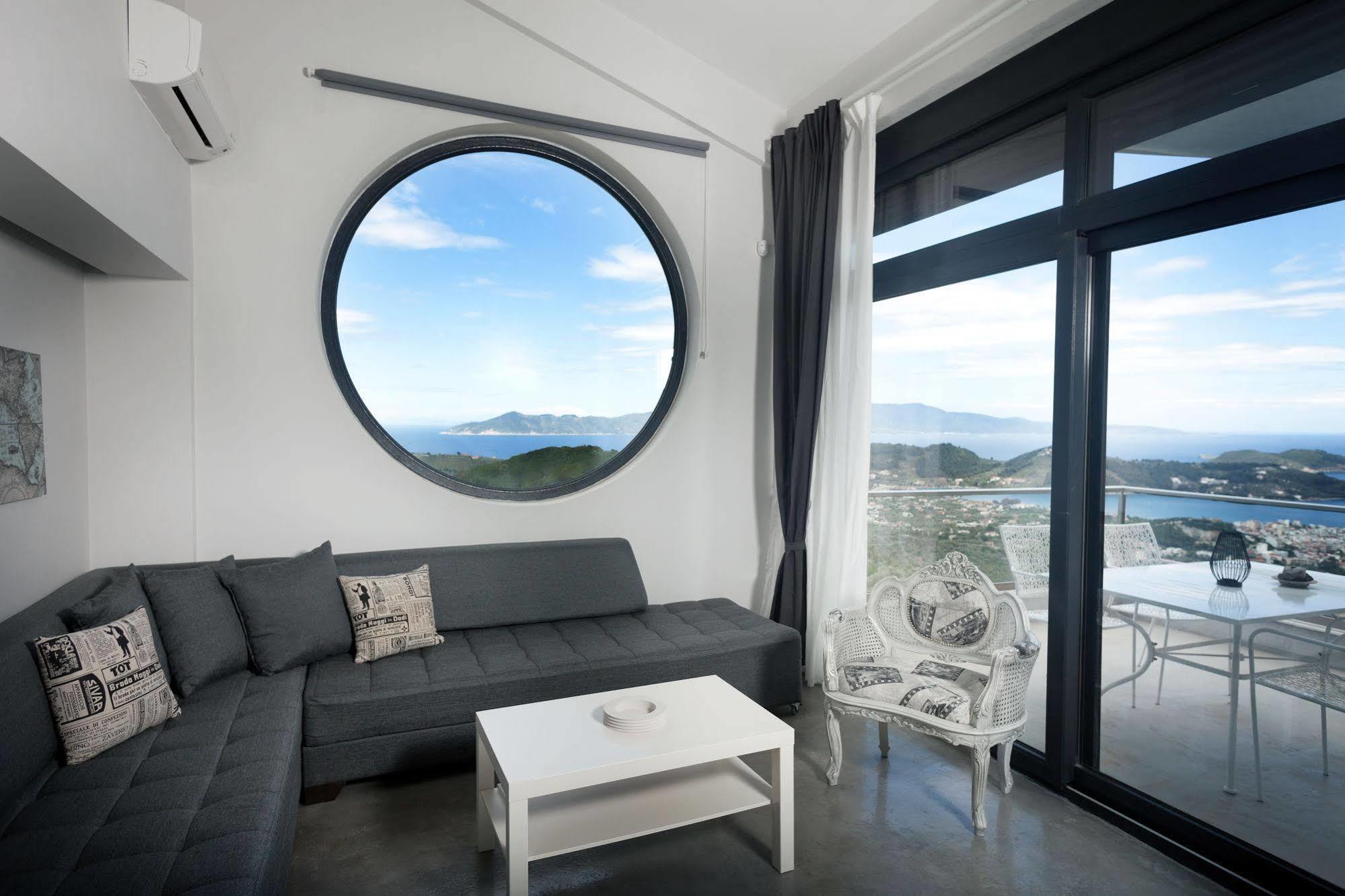 Entechnos Living Aparthotel Megali Ammos  Exterior photo